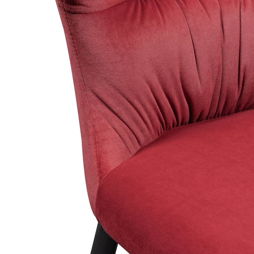 What Makes A Comfortable Dining Chair?