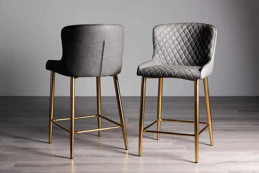 Leather Bar Stools: A Sleek Upgrade for Your Kitchen Counter