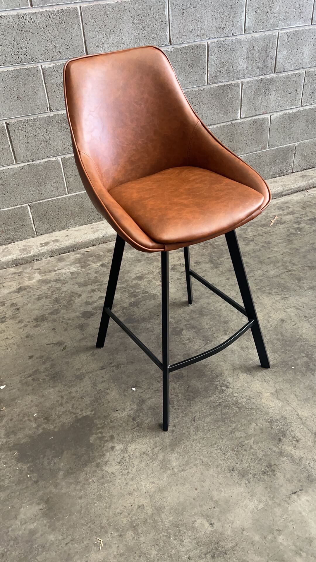 Modern Tan PU Leather Bar Stools | Tan