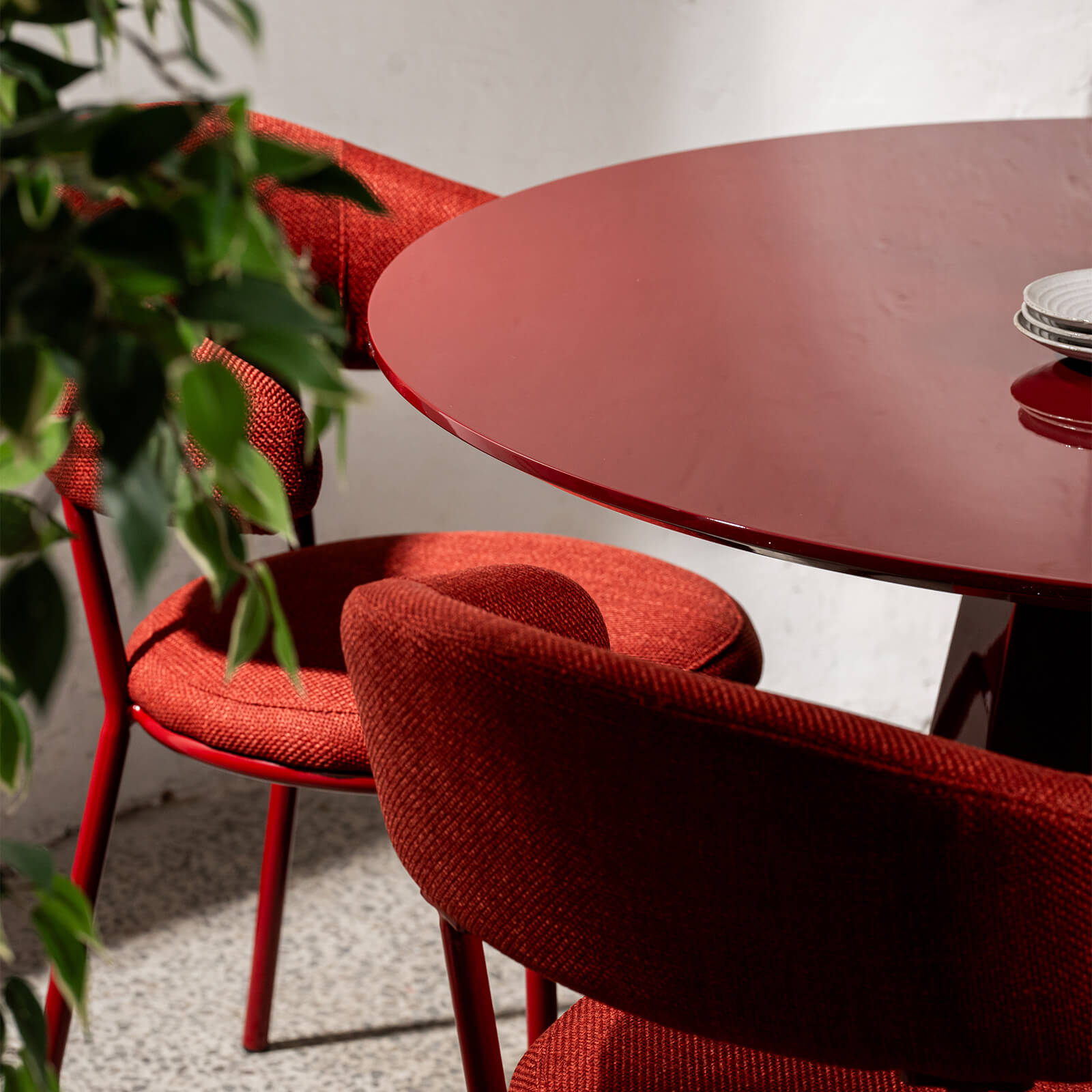 Bancroft | Modern Wooden 4 Seater 120cm Round Table | Wine