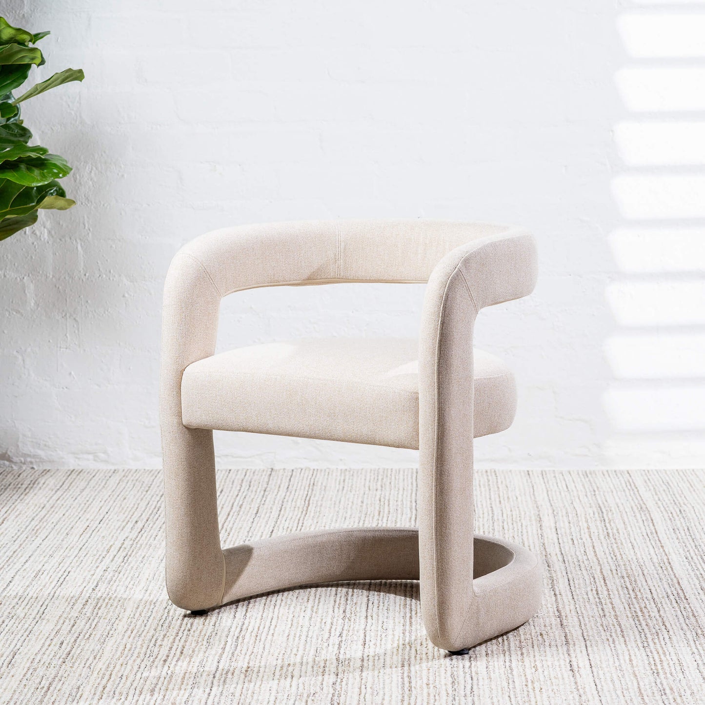 Parkview | Sand Olive Linen Fabric Mid Century Dining Chairs With Arms | Sand