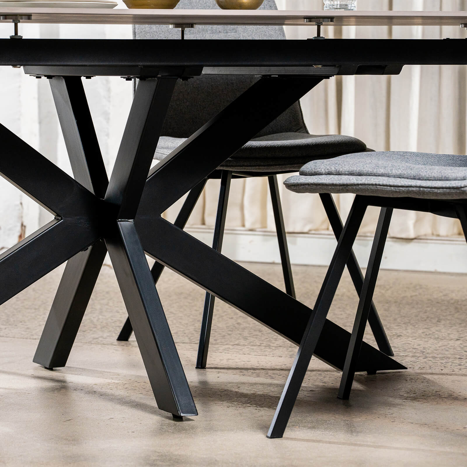 Regency | Contemporary Grey White Ceramic 6 - 8 Extension Dining Table | White